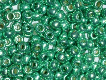 Toho 8 0 Round Japanese Seed Bead, TR8-588PF, Spearmint Galv PermaFinish For Sale